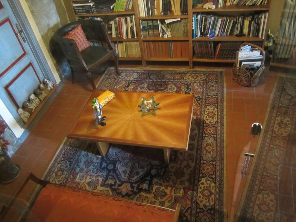 Poggio Delle Rondini Bed & Breakfast Bagnone Exterior foto