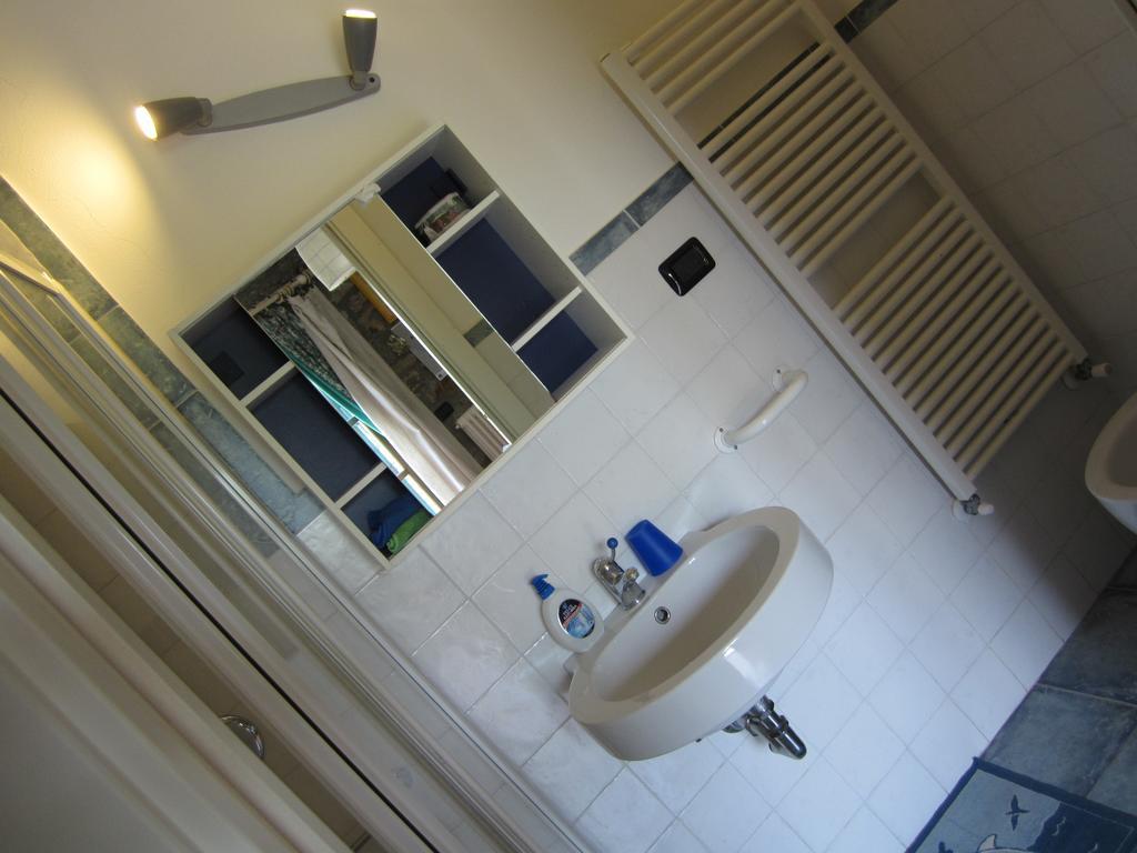 Poggio Delle Rondini Bed & Breakfast Bagnone Exterior foto